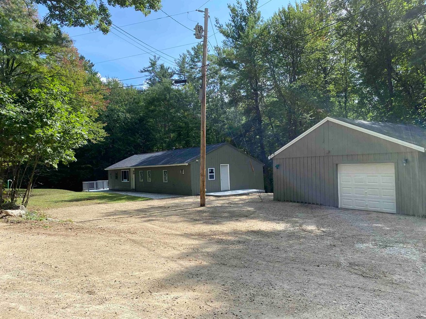 42 Castlerock Rd, Barrington, NH 03825 - photo 1