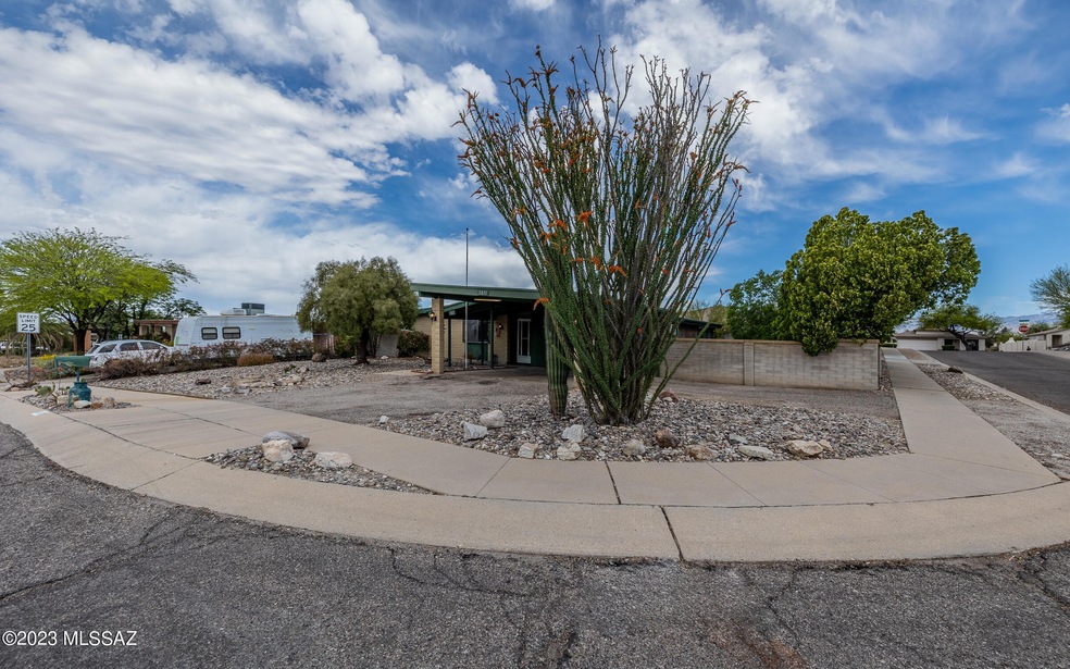 Welcome to 9871 E 33rd St