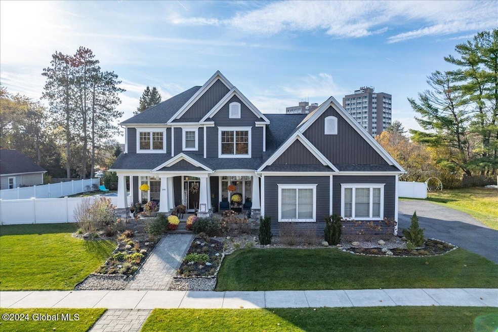 199 Clinton St, Saratoga Springs, NY 12866 - photo 1