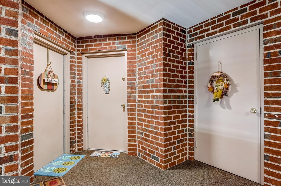 17 Juliet Ln unit 302, Nottingham, MD 21236 - photo 1