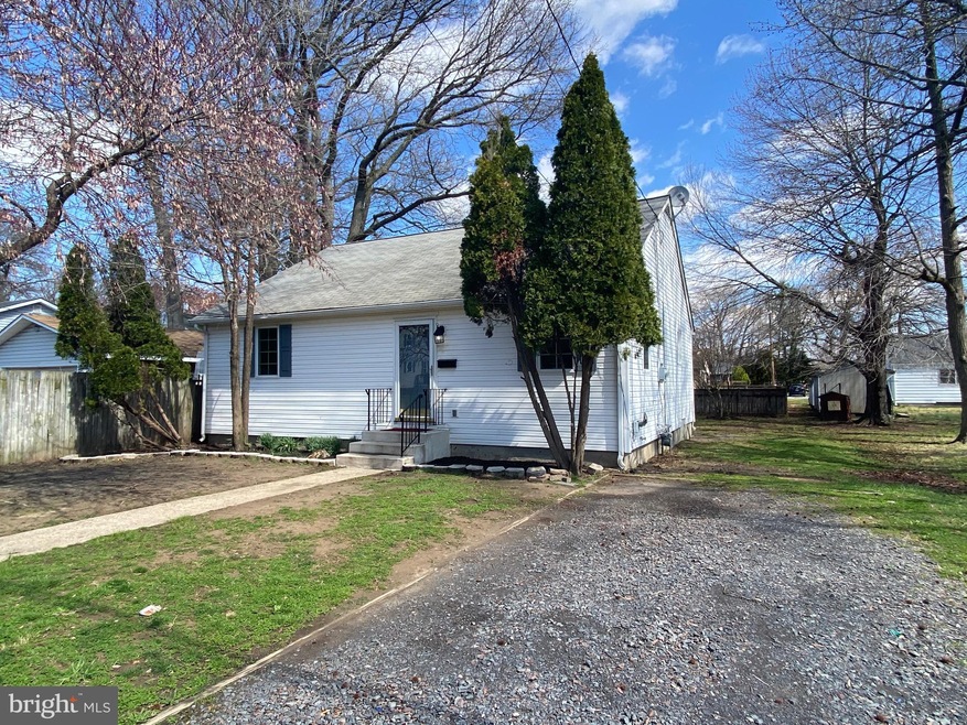 114 Highland Ave, Pennsville, NJ 08070 - photo 1