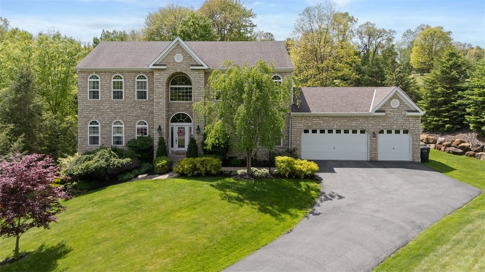 The resort style home in the heart of Pine