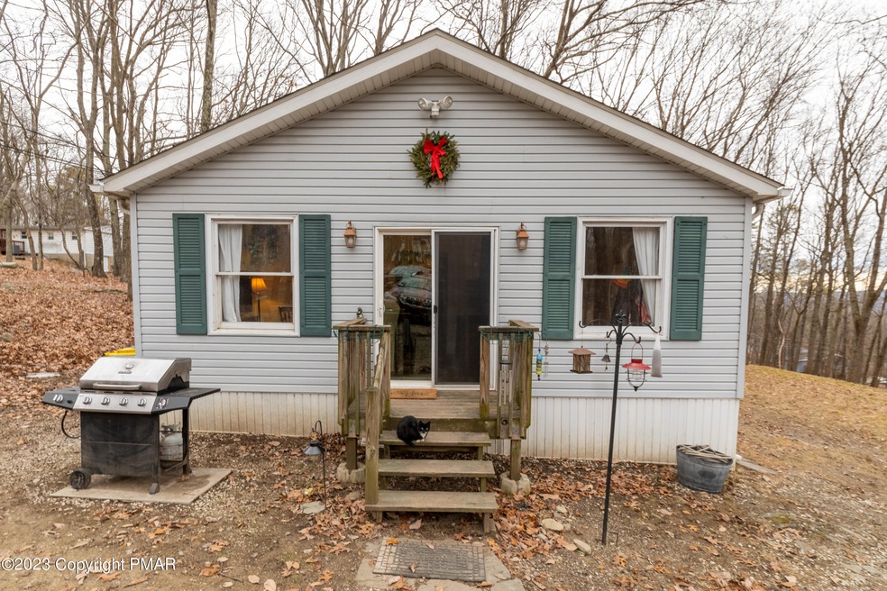 2202 Cramer Rd, Bushkill, PA 18324 - photo 1