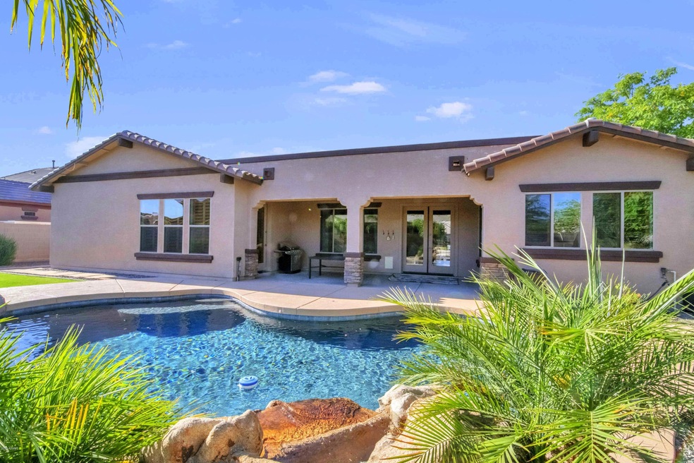 Resort Backyard