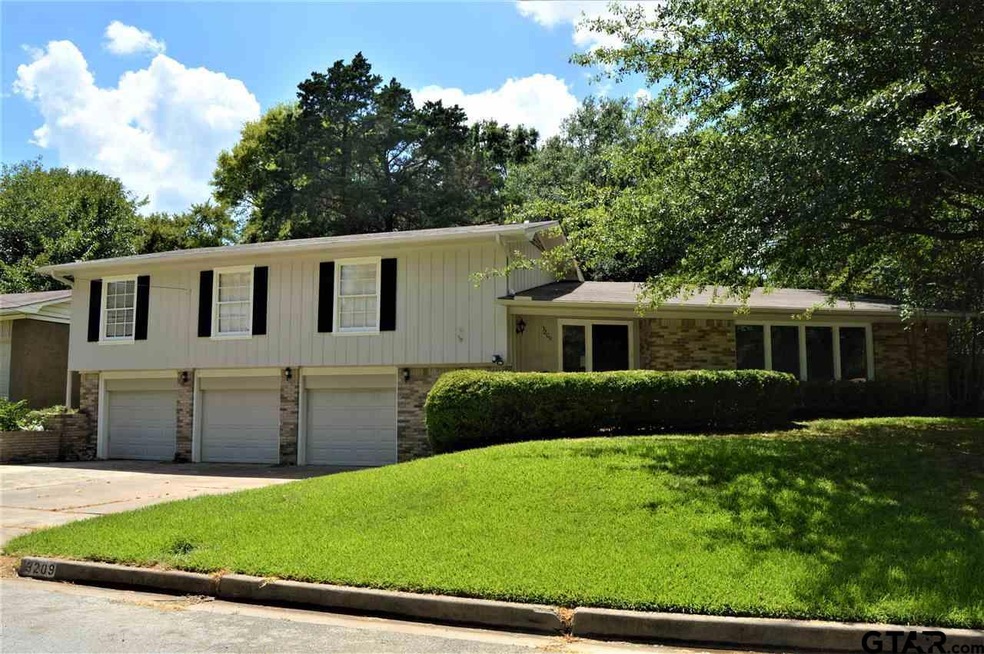 3209 3209 Lynnwood, Tyler, TX 75701 - photo 1