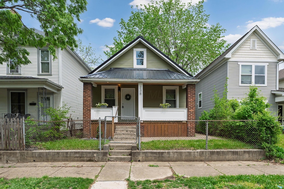 238 E Barthman Ave_01