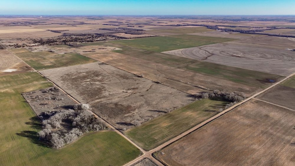 00000 NE 70th St, Preston, KS 67583 - photo 1