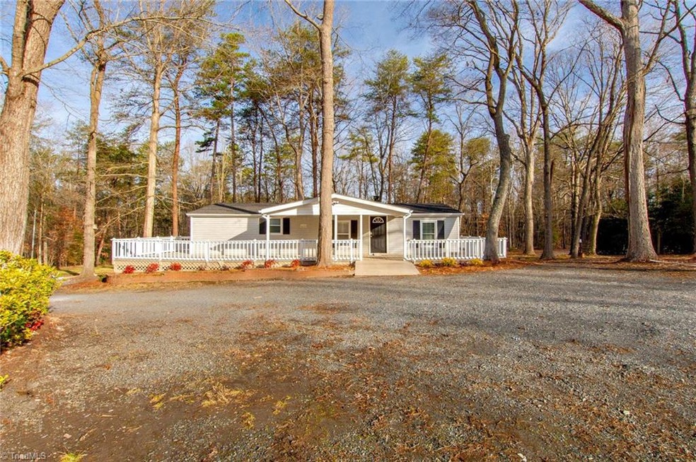 3356 Fox Run Dr, Asheboro, NC 27205 - photo 1