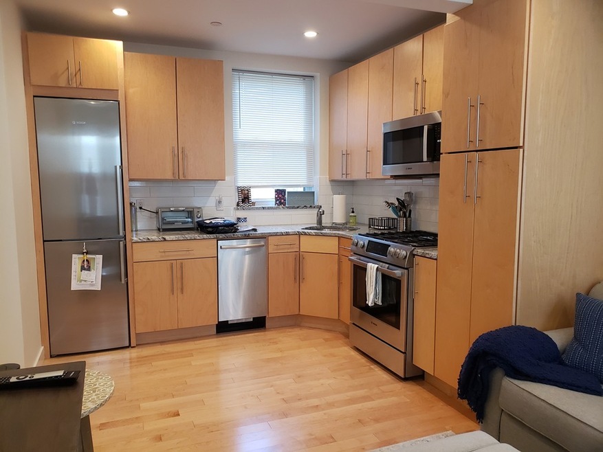 6 Foster St unit 2, Boston, MA 02109 - photo 1