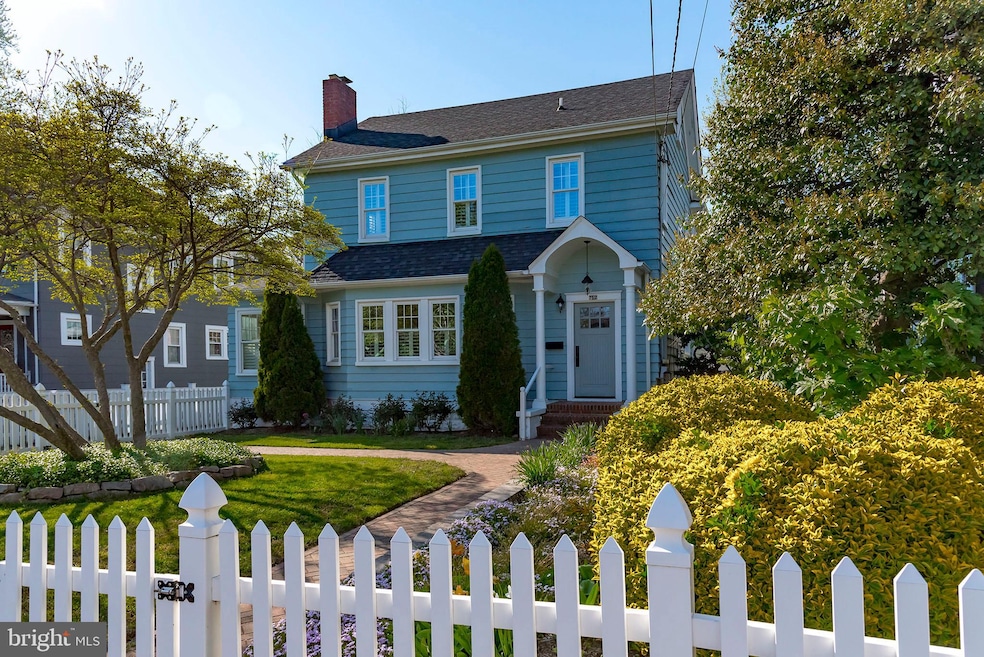 712 Chesapeake Ave, Annapolis, MD 21403 - photo 1