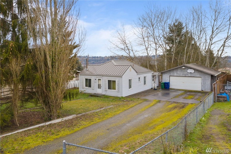 13342 35th Ave S, Tukwila, WA 98168 - photo 1