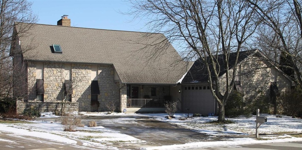 2948 Scioto Place winter