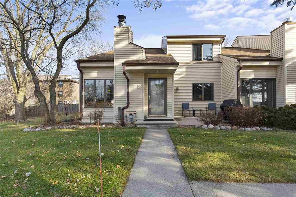 2480 W Glendale Ave unit C, Appleton, WI 54914 - photo 1