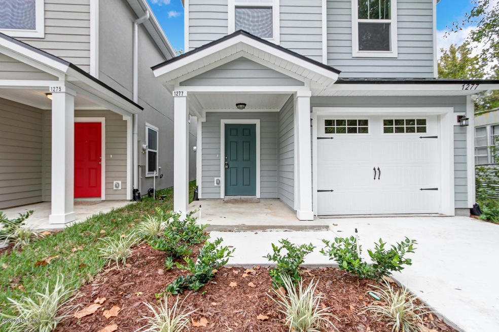 1302 Lake Shore Blvd, Jacksonville, FL 32205 - photo 1