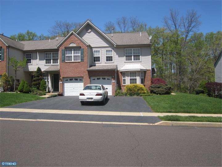 520 Jason Dr, Southampton, PA 18966 - photo 1