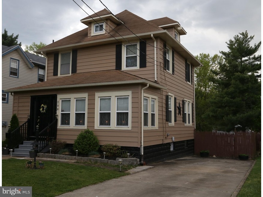 208 Wyoming Ave, Audubon, NJ 08106 - photo 1