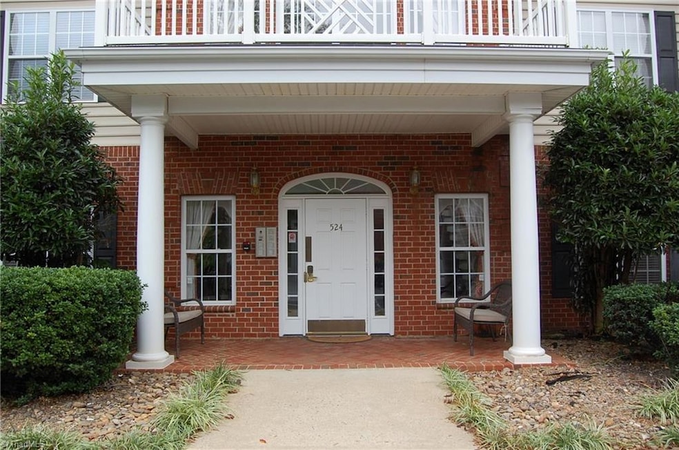 Under Contract $219,900