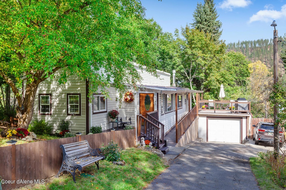 16395EFourthSt-3