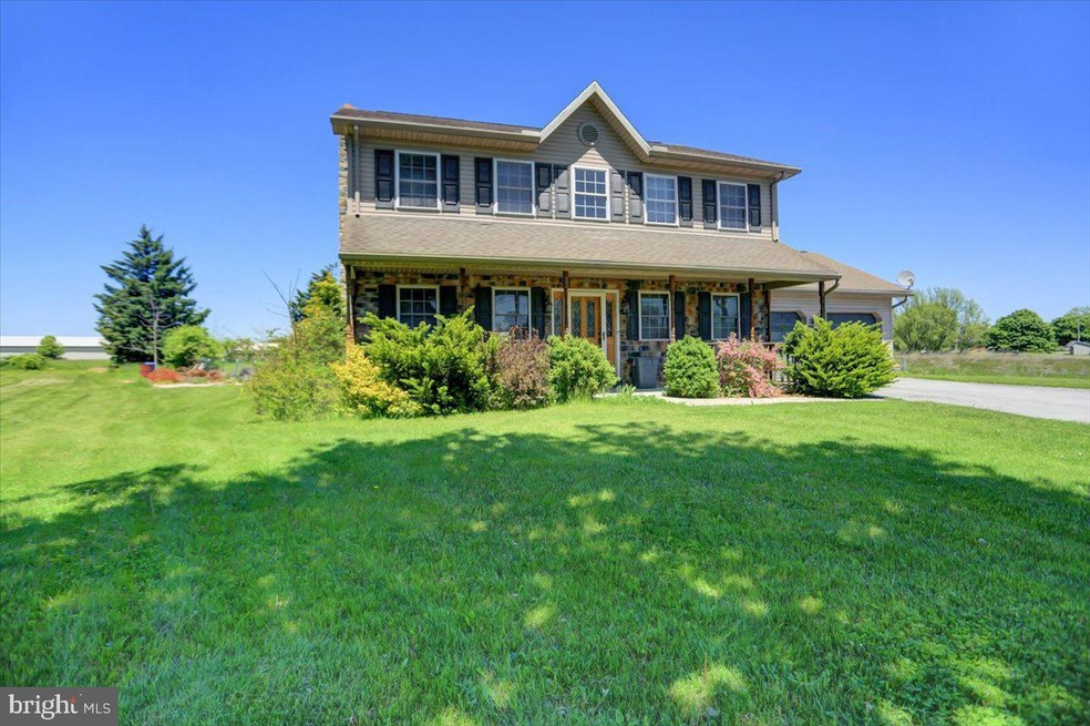 1837 Holly Ln, Chambersburg, PA 17202 - photo 1