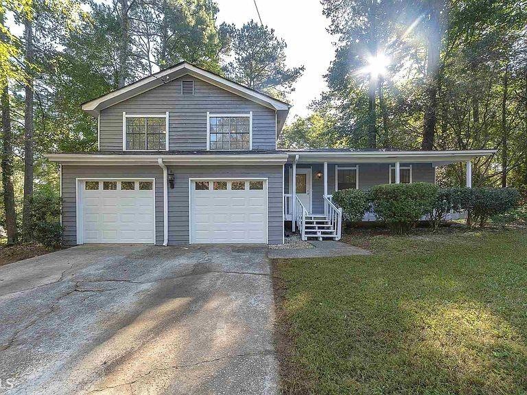 9470 Hidden Branch Dr, Jonesboro, GA 30236 - photo 1