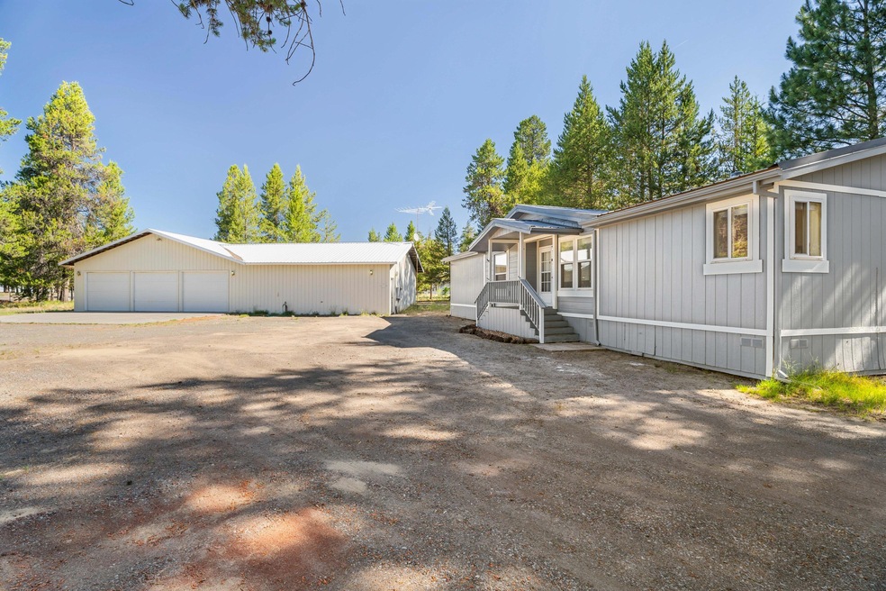 52550 Day Rd, La Pine, OR 97739 - photo 1