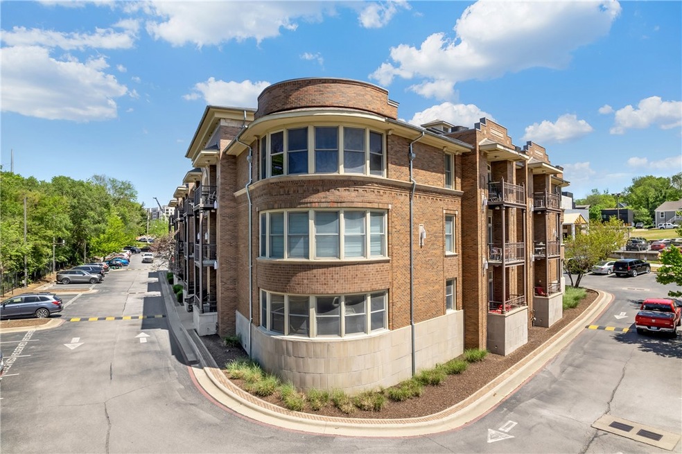 600 W Meadow St Unit 302, Fayetteville, AR 72701 MLS 1271874