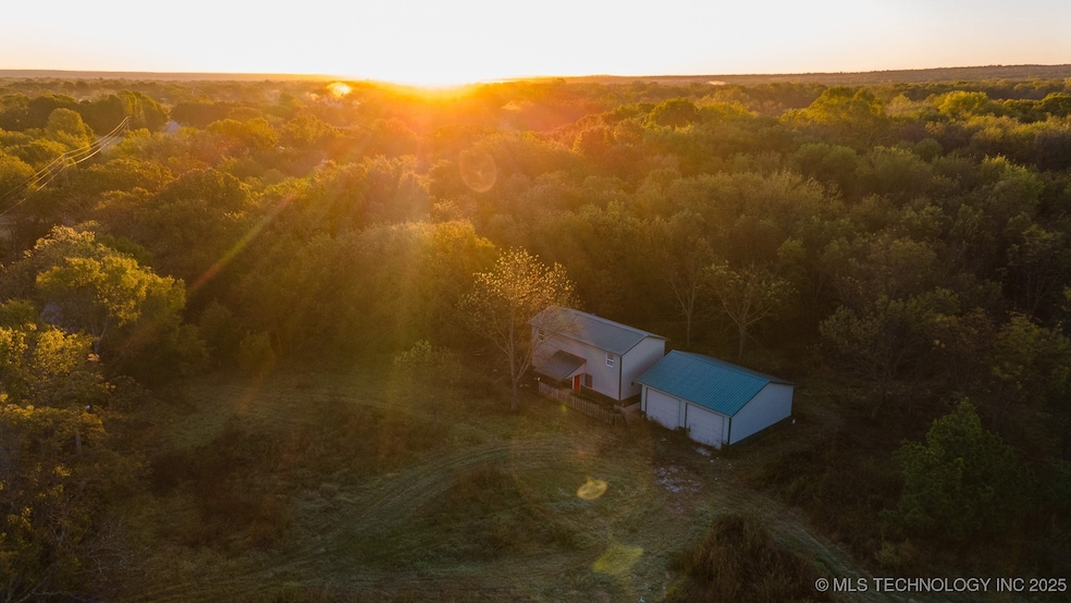 13780 Adams Rd, Mounds, OK 74047 - photo 1