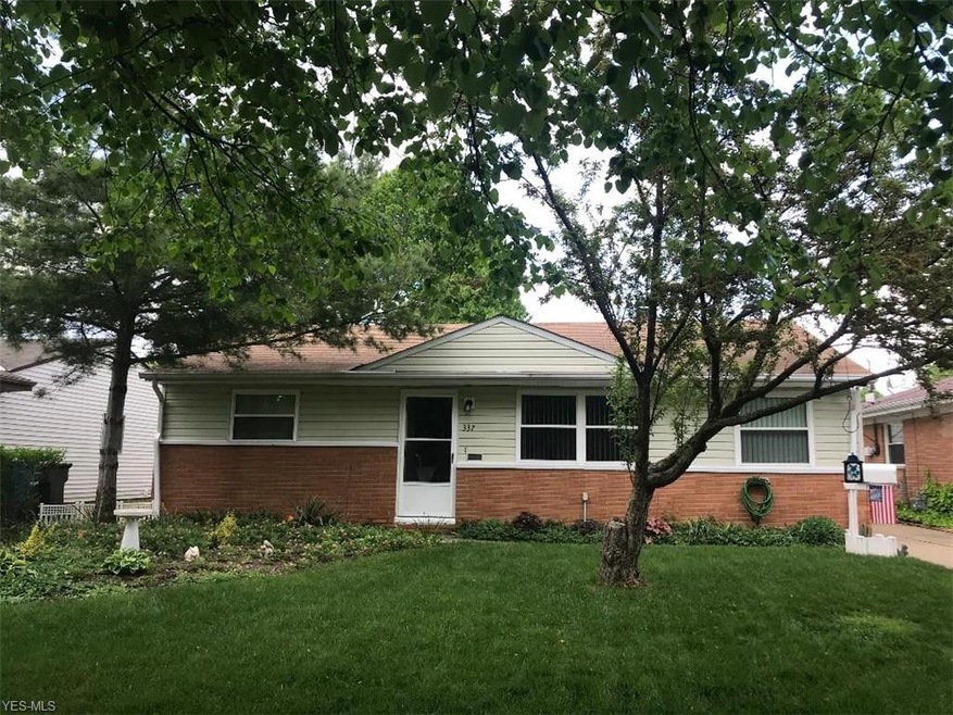 337 Thelma Dr, Sheffield Lake, OH 44054 - photo 1