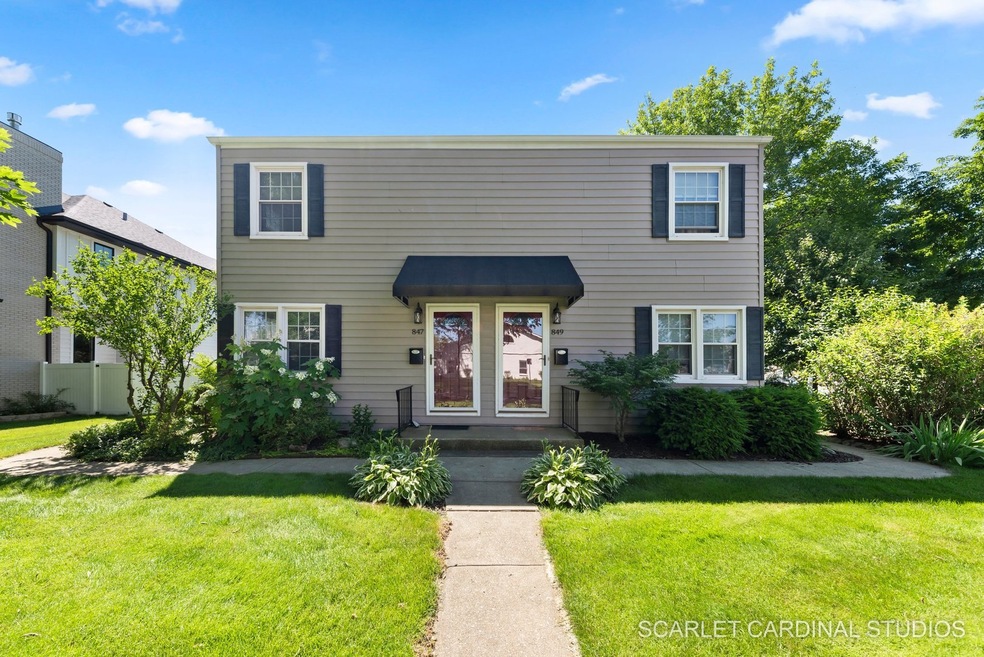 847 N Brainard St unit 1, Naperville, IL 60563 - photo 1