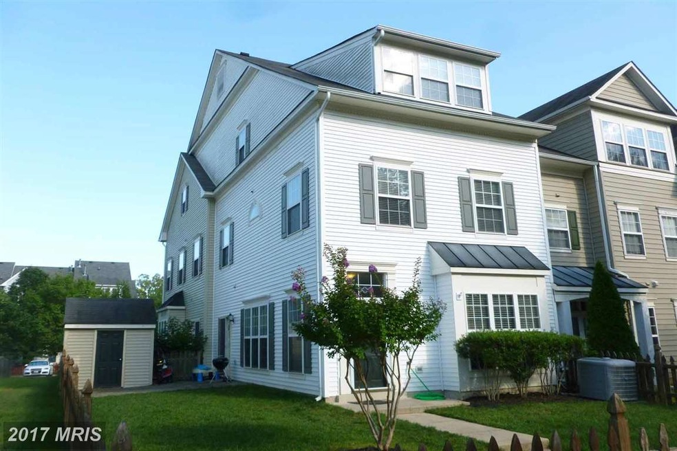 809 Estuary Dr, Odenton, MD 21113 - photo 1