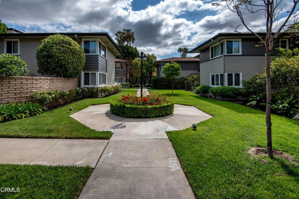 960 S Orange Grove Blvd unit C, Pasadena, CA 91105 - photo 1
