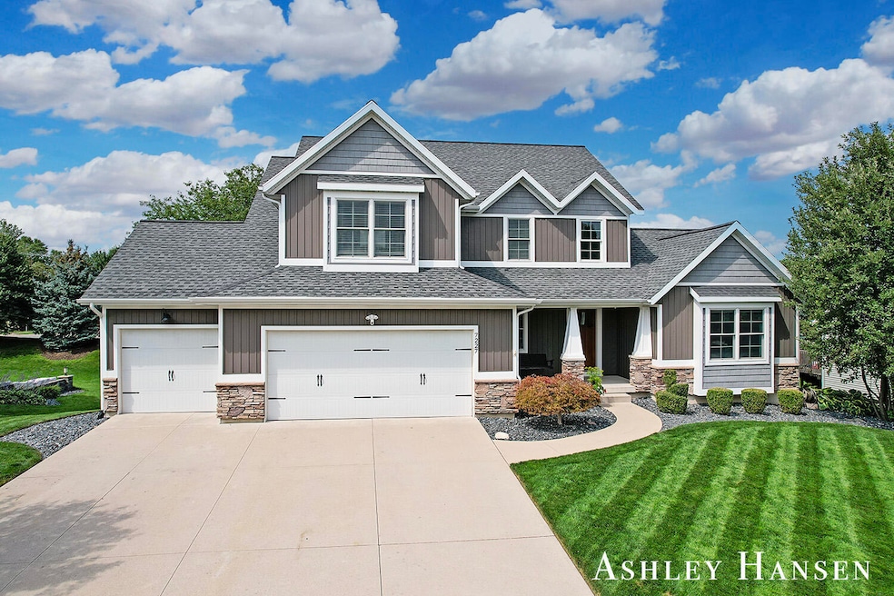 7227 Nantucket Dr SW, Byron Center, MI 49315 - photo 1