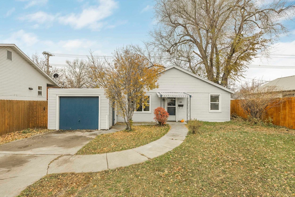 263 Willard Ave, Pocatello, ID 83201 - photo 1