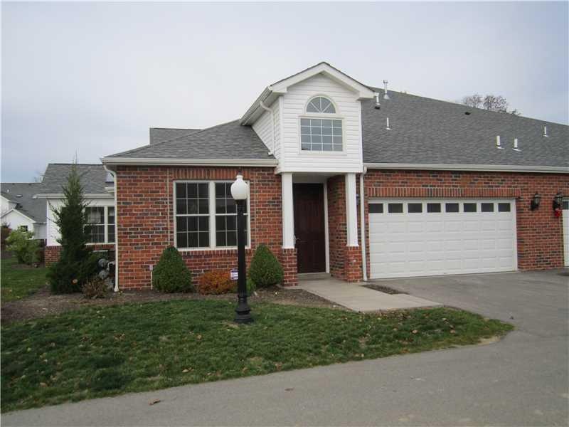 Exterior Front. Well maintained condo with neutral