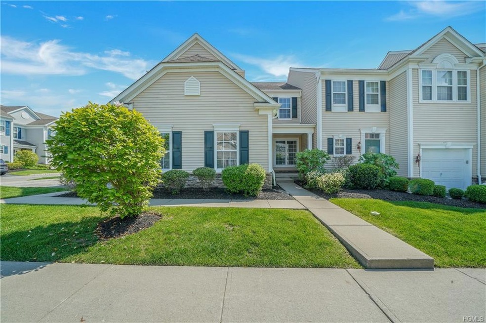 30 Banbury Way unit 1201, Newburgh, NY 12550 - photo 1