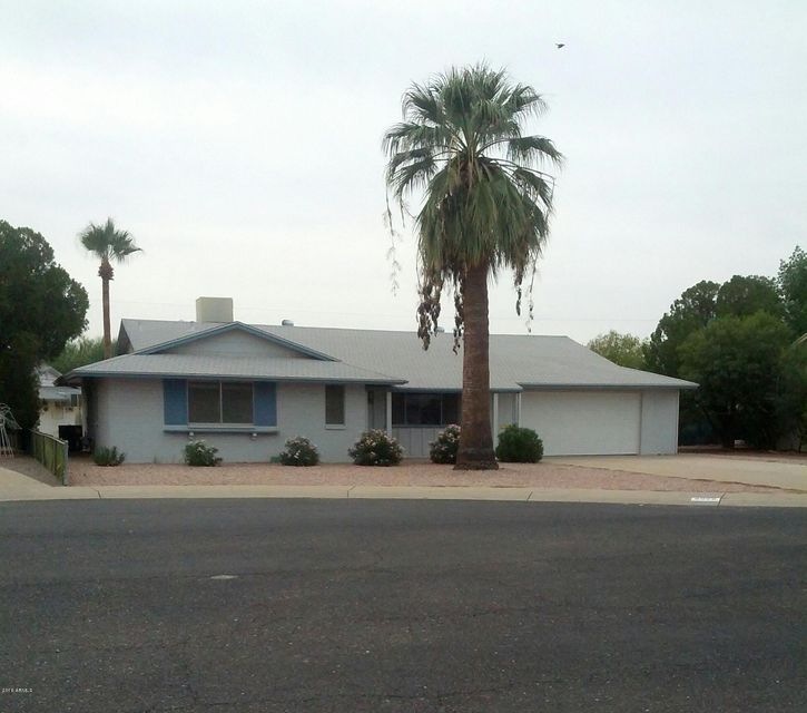9909 W Pinehurst Dr, Sun City, AZ 85351 - photo 1