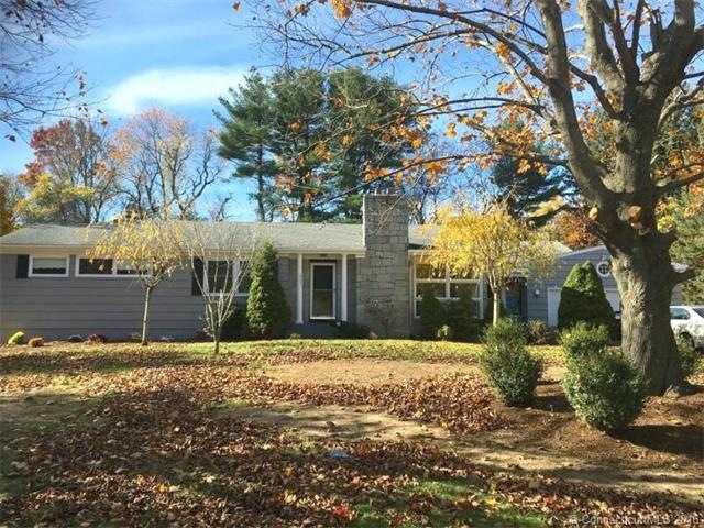 752 Mapleview Dr, Orange, CT 06477 - photo 1