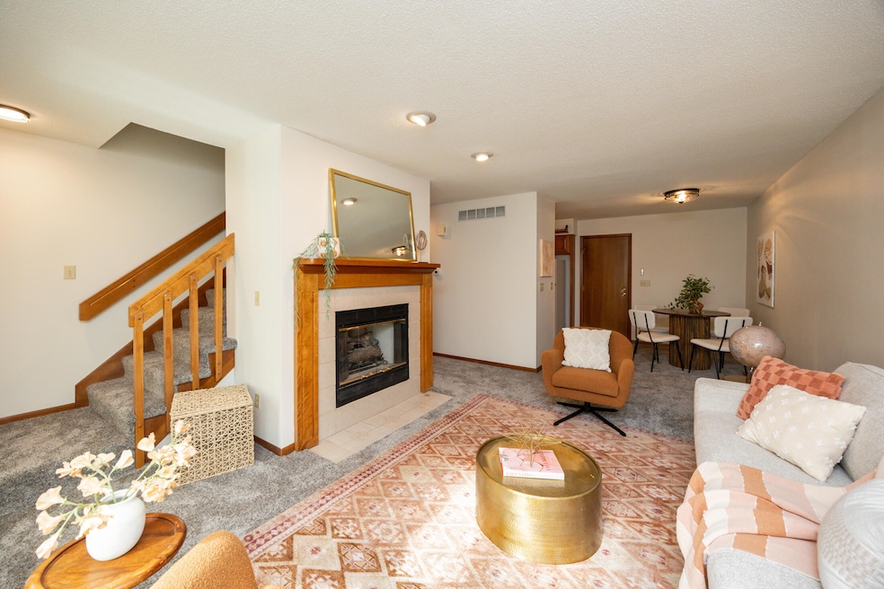 For Sale $190,000 • Co-Listing Agent