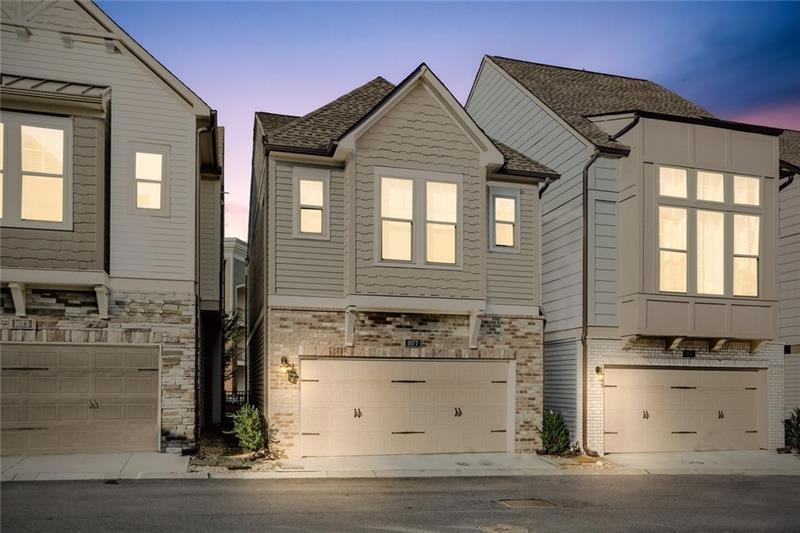 1077 Kirkland Cir, Smyrna, GA 30080 - photo 1