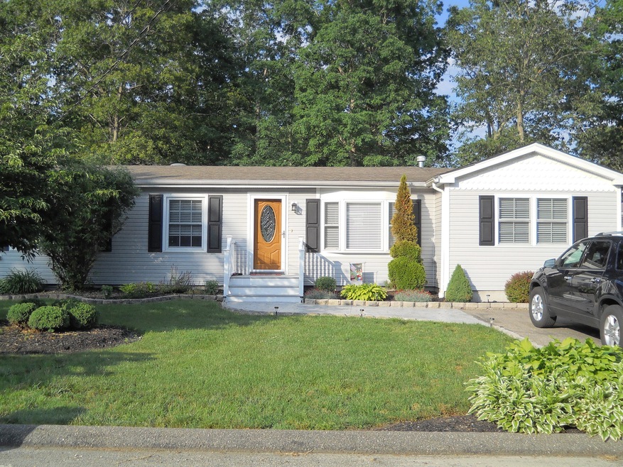 512 Devon St, Forked River, NJ 08731 - photo 1