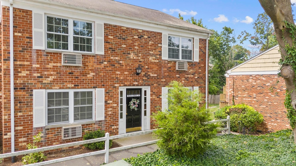 Sold $385,000 • Co-Listing Agent