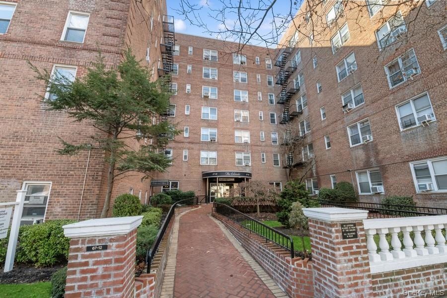 The Colorado unit G7, Forest Hills, NY 11375 - photo 1