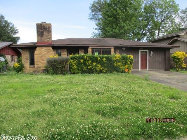 1208 N Porter St, Stuttgart, AR 72160 - photo 1