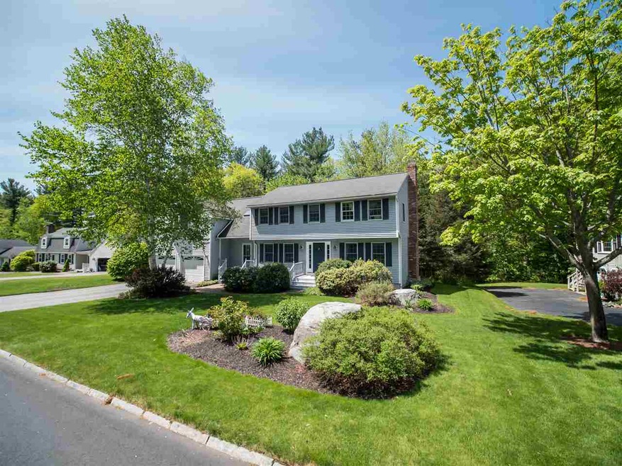 26 Hyacinth Dr, Nashua, NH 03062 - photo 1