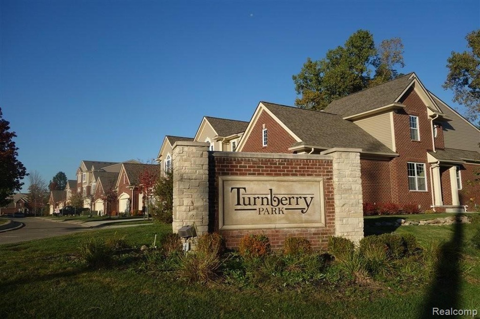 TURNBERRY PARK SUB.JPG