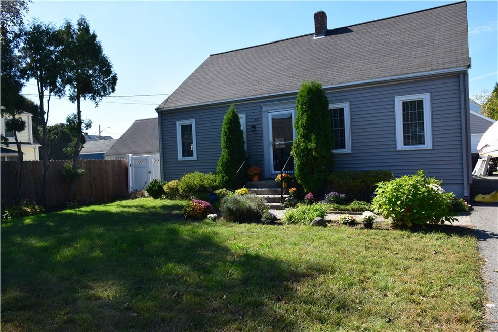 83 Magnolia St, Cranston, RI 02910 - photo 1