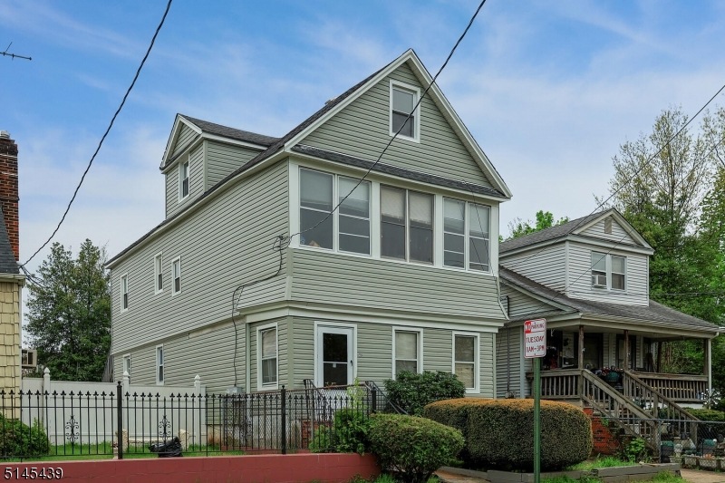 25 W 15th St, Linden, NJ 07036 - photo 1