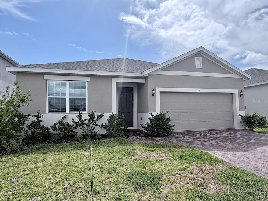 609 Duke Dr, Haines City, FL 33844 - photo 1