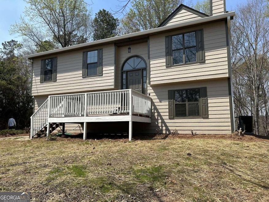 4260 Falcon Crest Dr, Flowery Branch, GA 30542 - photo 1