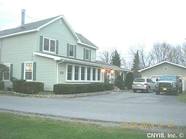 Exterior Front ample off street parking as there a